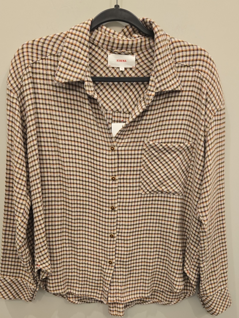 NWT Xirena Women’s Jordy Beige Plaid Button-Up Shirt. Size Small.